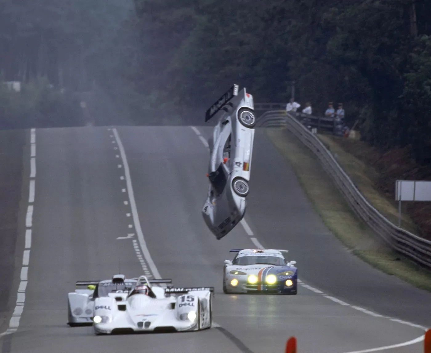 24 Heures du Mans : à bord à 398 km/h dans les Hunaudières