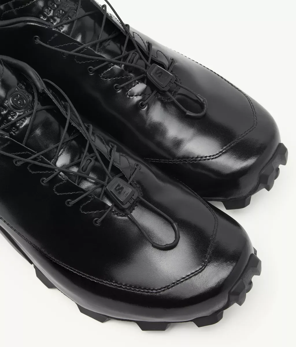 MM6 Maison Margiela x Salomon : le trail s’habille en derby