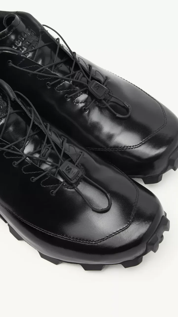 MM6 Maison Margiela x Salomon : le trail s’habille en derby