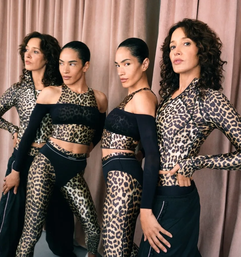 La campagne GANNI x lululemon
