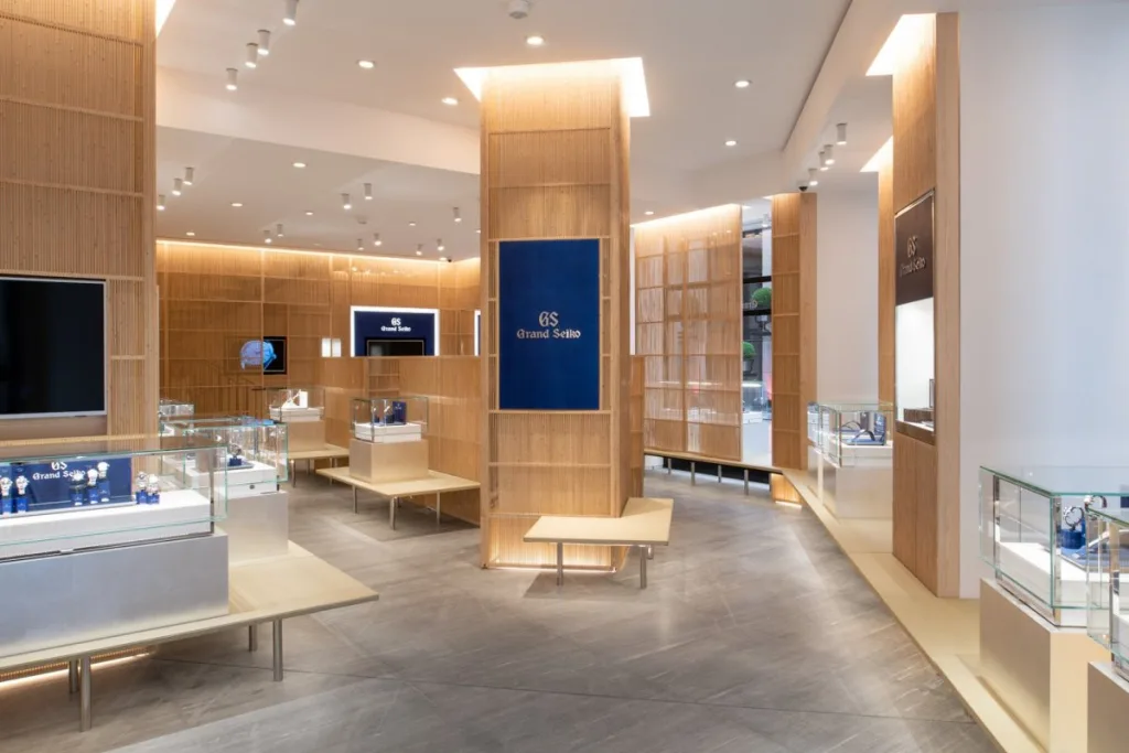 La boutique Grand Seiko Place Vendôme à Paris.