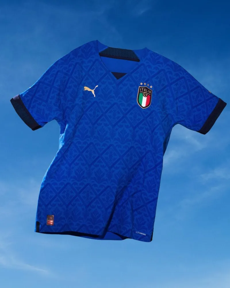 Le nouveau maillot de l'Italie.