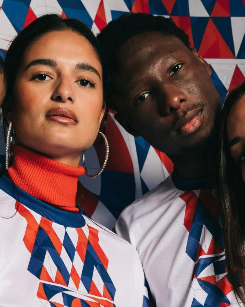Mosaic 75, du show avec le foot au centre