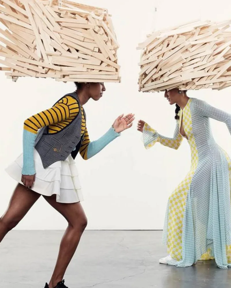 Rouguy Diallo et Solène Ndama