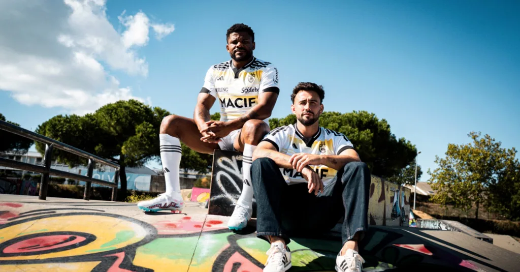 Les joueurs du Stade Rochelais avec le maillot de Champions Cup