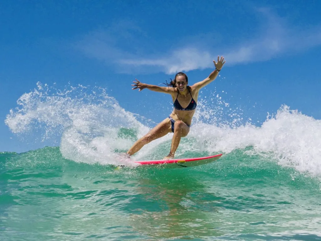 Justine Dupont, en mode shortboard.