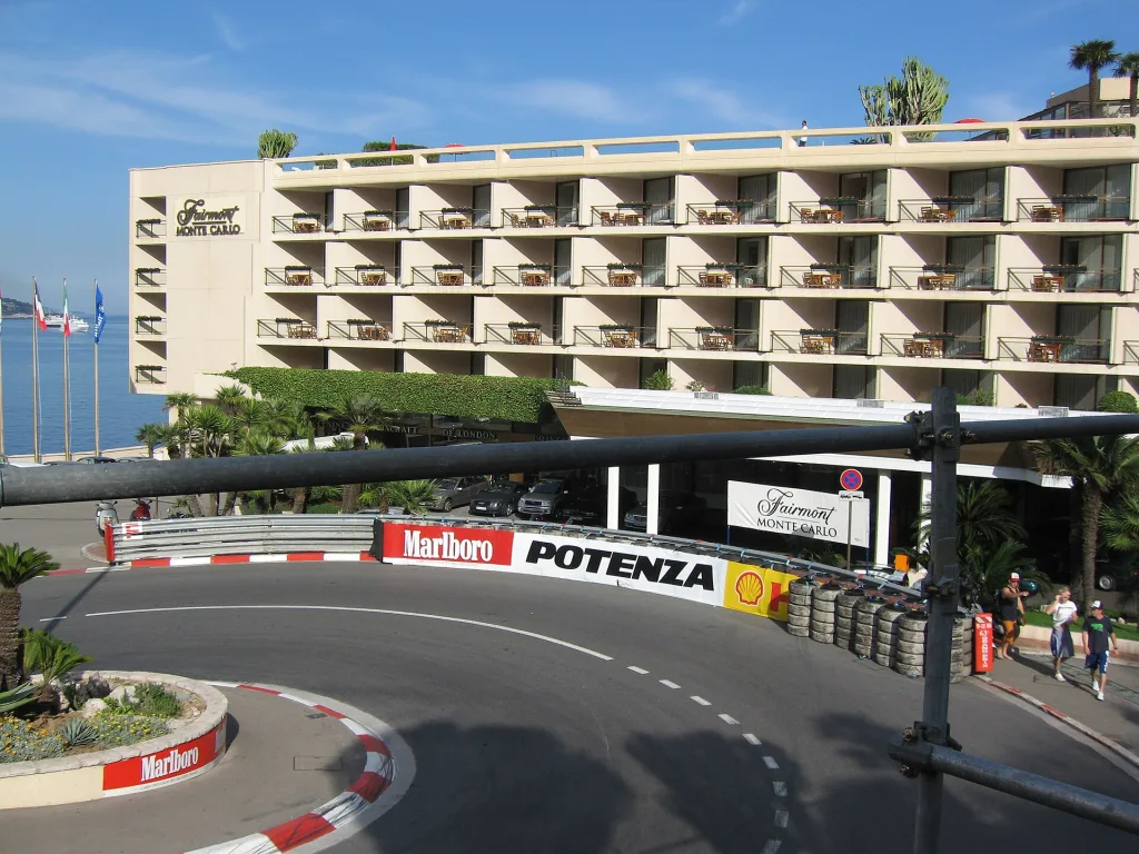 L'épingle du Fairmont, autrefois appelée épingle du Grand Hôtel