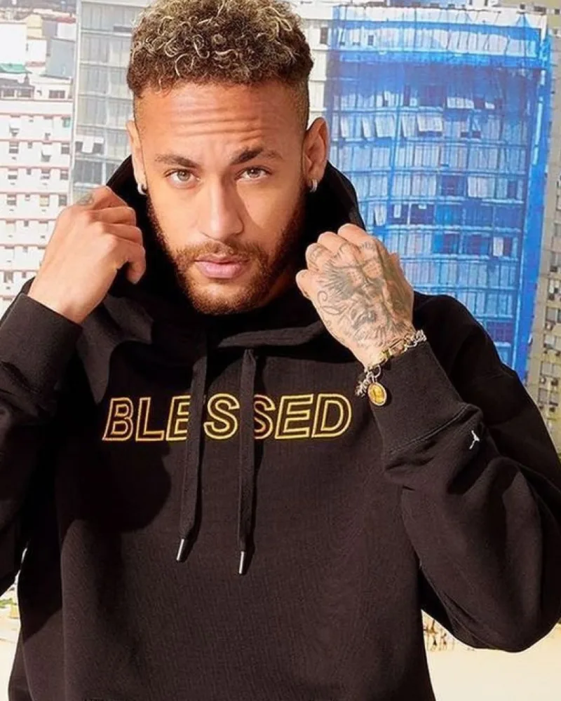Neymar et sa nouvelle collection lifestyle