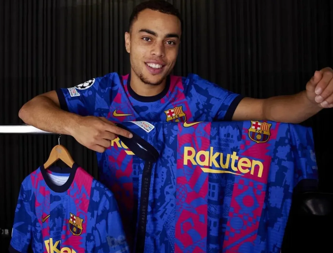 Le maillot third du Barça pour la saison 2021-2022.